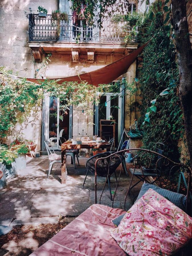 En Ville Et Sous Les Arbres Montpellier Exterior photo